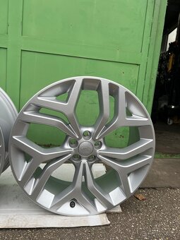 Elektróny range Rover velar r21 , 5x112 - 3