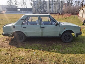 Predám Škoda 105L - 3
