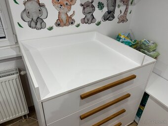Komoda s prebaľovacím pultom - 3