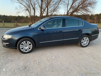Predám VW Passat 4motion 2,0 Tdi HIGLINE 103kw - 3