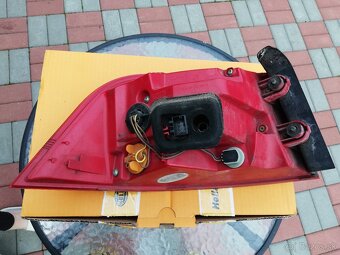 VW Passat B7 Combi Zadné LED Svetlo - 3