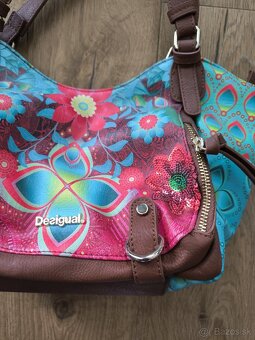 Kabelka Desigual - 3