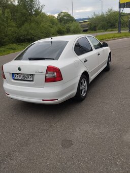 Škoda Octavia 1,2 tsi 77kw ..rv 2012 - 3