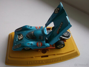 pretekarske auticka PORSCHE v 1:43 - 3