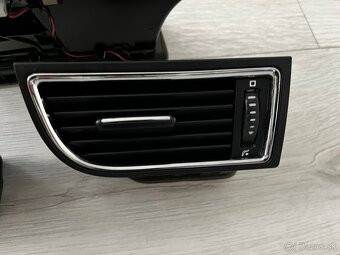 Ofuky pravý ľavý stredový Škoda Superb II 2008-2015 - 3