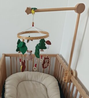 Hand made kolotoč nad postieľku - 3