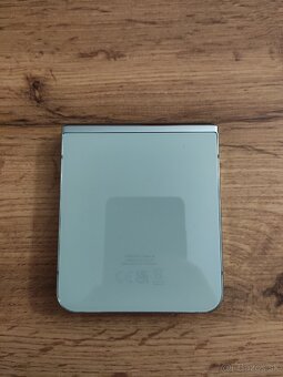 Samsung Galaxy Z Flip 5 5G 8GB/256GB, ZÁRUKA - 3