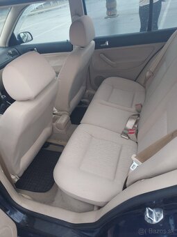 VW Golf - 3