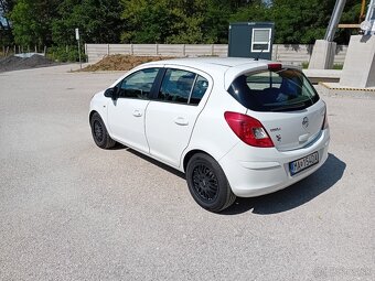 Opel Corsa 1.3D - 3