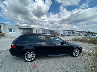 BMW e61 530XD 170kw fabricky M-packet interiér aj exteriér - 3