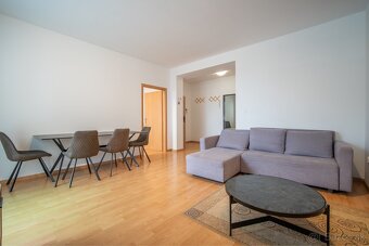 Predaj: 3 izbový byt 76 m2, Petržalka, Bratislava - 3