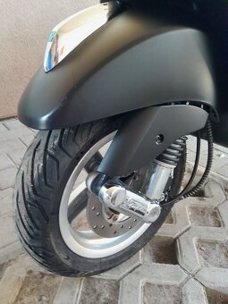 Vespa lx125ie - 3