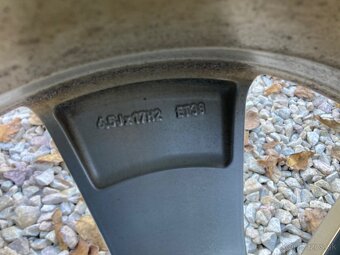 Zimná sada kolies Škoda 215/65 R17 - 3