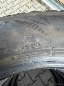 Zimne pneumatiky Bridgestone 235/55 R20 Blizzak - 3