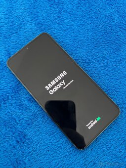 Samsung Galaxy S22 128GB - 3