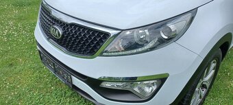 Kia sportage 1,7 Crdi max vybava Alcntra,par.kamera,navi - 3