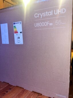 Predam Samsung Crystal UHD U8000F - 3