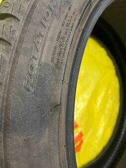 18" zimne Pirelli Sotto Zero 3 (Tesla Model 3, atd) - 3