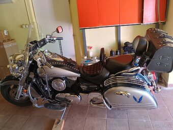 Kawasaki 1600 VN Nomad - 3