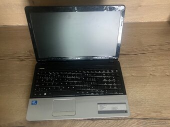 Acer TravelMate P253-E - 3