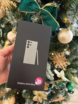 Samsung Galaxy S24 ULTRA - 3