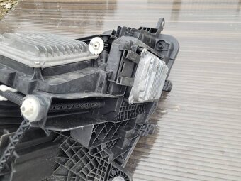 MERCEDES GLS A167 LAVE SVETLO - 3