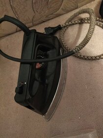 Žehlička mini ,cestovna-naparovacia - 3