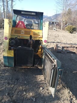 Šmykom riadený nakladač Daewoo - 3