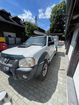 NISSAN NAVARA NP 300 Pickap - 3