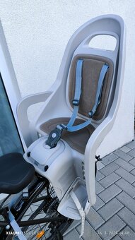 Predám Detskú sedačku s pripevnením na nosič bicykla - 3
