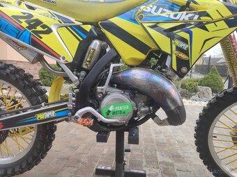 Suzuki RM 125 - 3