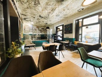 Štvorpodlažná budova v centre Piešťan s možnosťou investície - 3