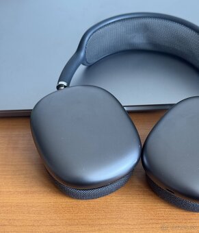 Apple AirPods Max Space Gray - 3
