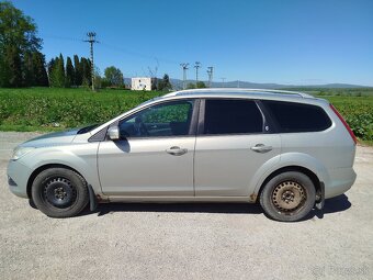 Predám Ford Focus kombi - 3