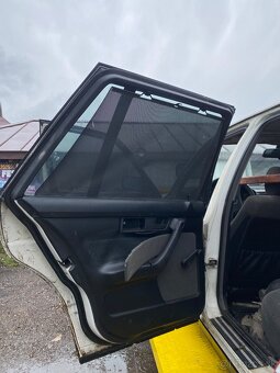 Rozpredam BMW e34 525tds touring a 524td sedan - 3