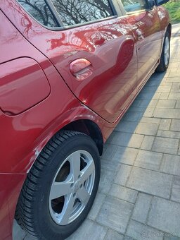 Dacia sandero - 3