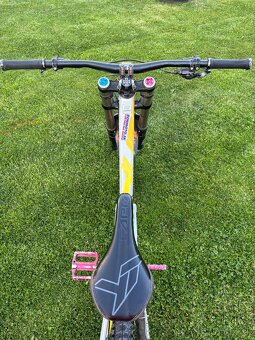 Downhill bicykel yt tues2016 - 3