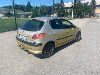 Peugeot 206 - 3