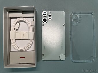 CMF by Nothing Phone 2 Pro (novy) - 3