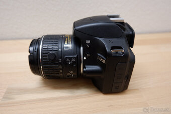 Nikon 3200 Top stav + 18-55mm - 3