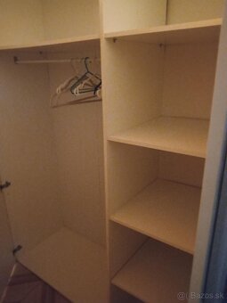 Predám šatnikovu skriňu - 3
