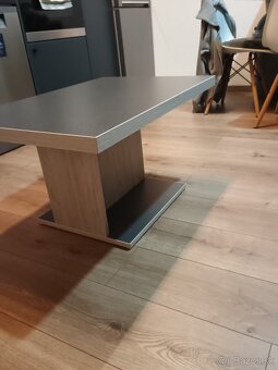 Konferenčný stolík - 3