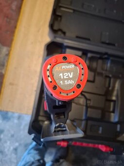 Aku priamočiara píla, kmitka ferm - 3