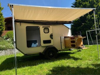 Karavan, obytný príves. - 3