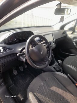 Predám Peugeot 208 1,4. - 3