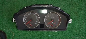 Volvo v50 2,4d D5 2007 automat - 3
