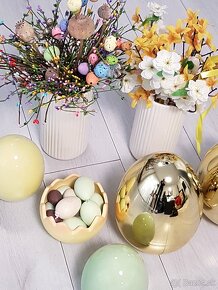Veľkonočné rekvizity na fotenie - vajce, váza, ozdoby - 3