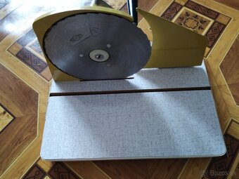 Retro krájač - 3