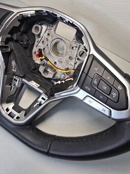 Vyhrievaný skosený volant volkswagen - 3