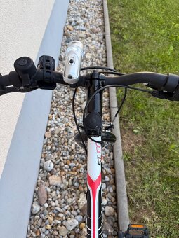 Rockrider ST 100 26” – horský bicykel pre deti 9–14 + svetlá - 3
